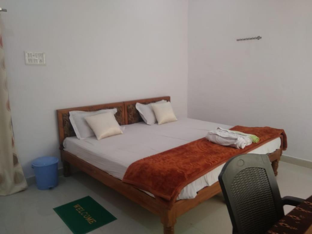 Happy Khajuraho Home Stay ภายนอก รูปภาพ